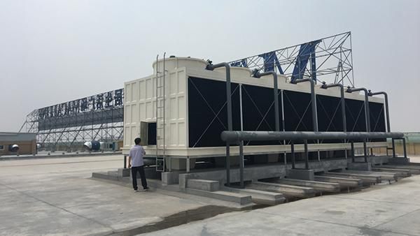 Refroidisseur d'eau et tour de refroidissement à Red Star Macalline, Binzhou, Chine